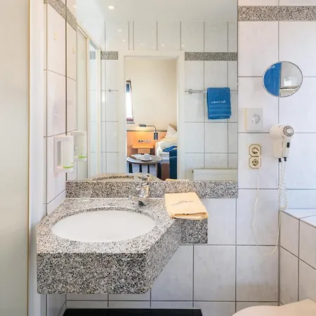 Strandburg 3*
